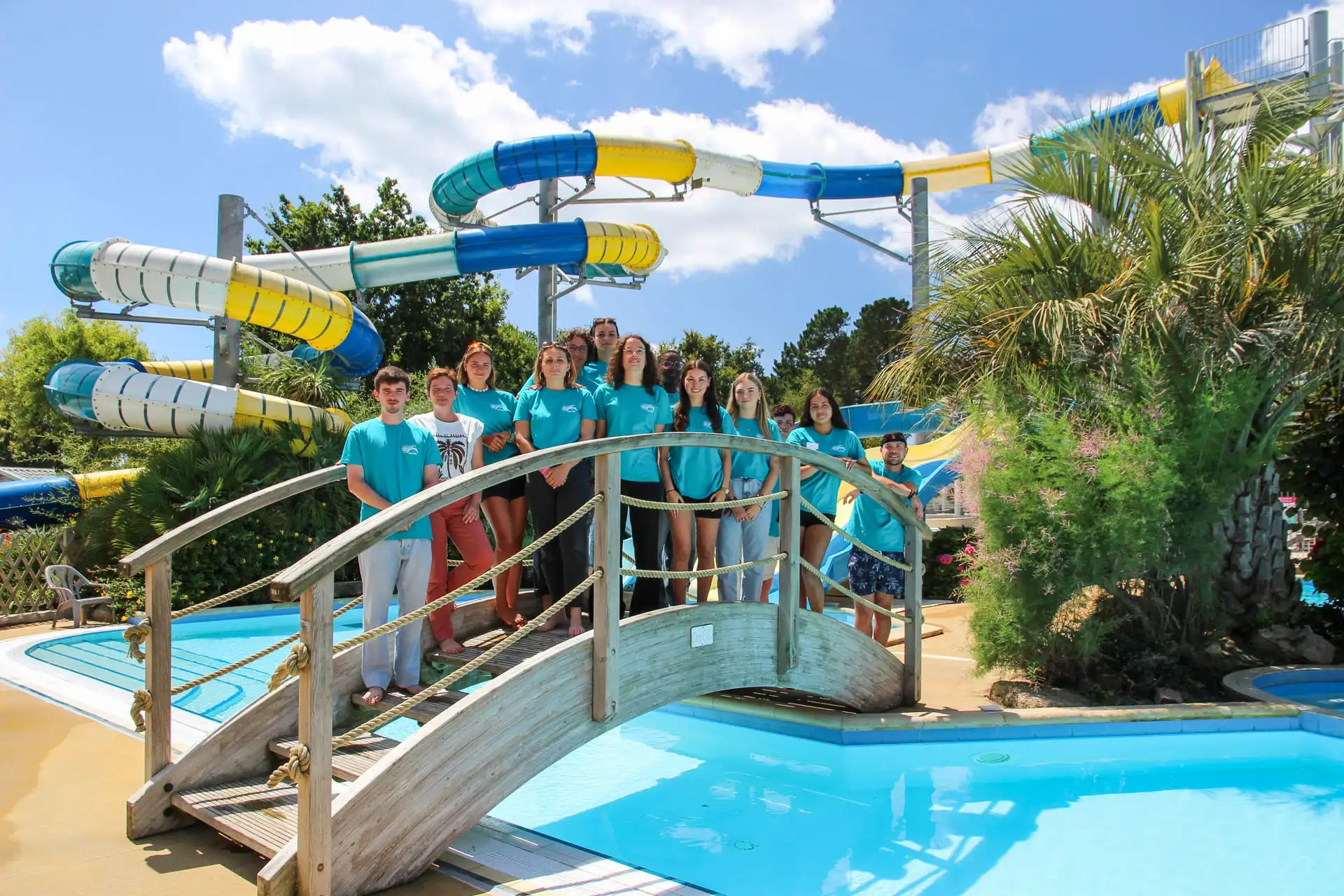 equipe piscine camping de la piscine